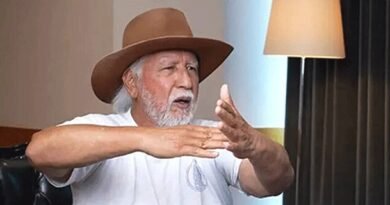 Bir Anda Göle Atladım, Timsahlar Vardı!