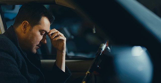 Murat Kurşun'un Yeni Şarkısına Hurdalıkta Klip!