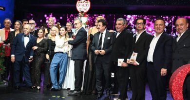 Celebrating 17 Years and 198 Issues at the New Year Party!