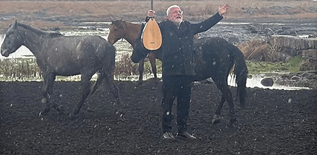 'SANAT İÇİN AZ DAHA NALLARI DİKİYORDUM!'