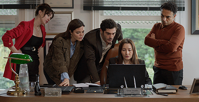 Sahtekarlar... ERTAN VE ASYA KADİR'İN ÖLÜMÜNÜ ARAŞTIRILIYOR!