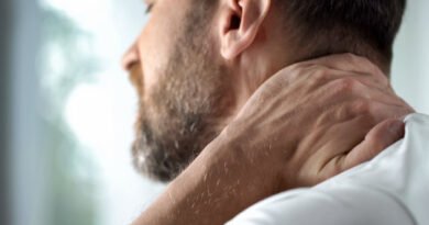 Boyun Fıtığı Belirtileri ve Tedavi Yöntemleri Nelerdir?