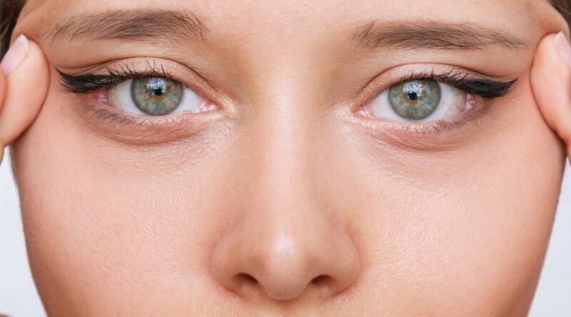 Çekik Gözler İçin 4 Pratik Makyaj İpucu