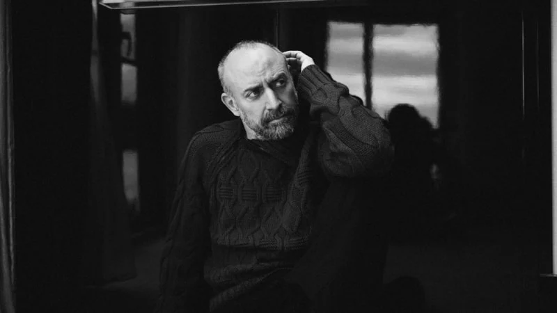 Londra'da "Muhteşem" İddia: Halit Ergenç Börekçi mi Açtı?