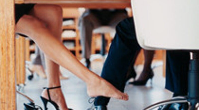 Çalışma Ayrı, Aşk Ayrı!