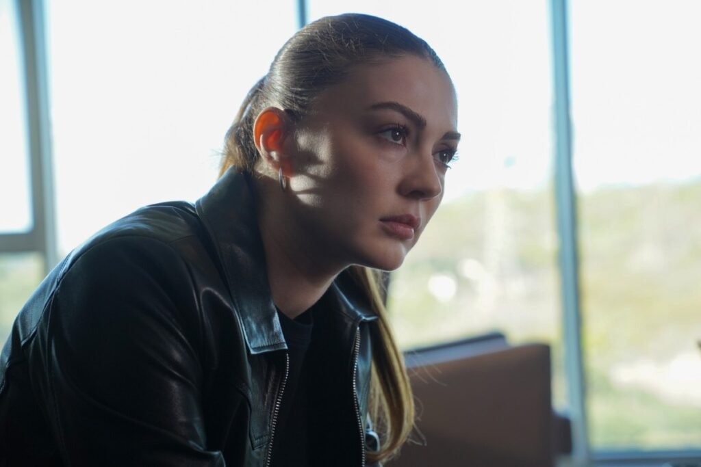 Burcu Özberk'in Yeni Dizisi: Son Kare