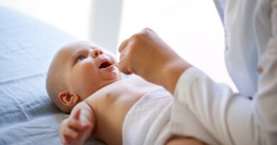 Bebeklerde Pamukçuk: Nedir ve Nasıl Geçer?