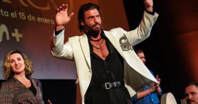 İspanya’da Can Yaman Fırtınası! El Turco Galasında Yer Yerinden Oynadı.