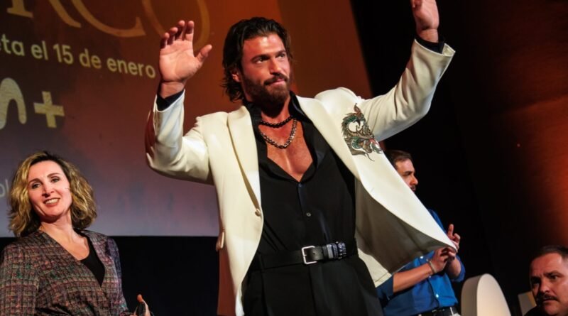 İspanya’da Can Yaman Fırtınası! El Turco Galasında Yer Yerinden Oynadı.