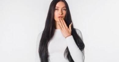 Mitomani: Yalan Söyleme Hastalığı Nedir? Belirtileri ve Tedavi Yöntemleri