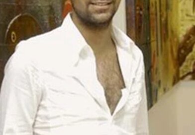 Sertaç Çelebi (25) - Serbest Meslek: Dekolte Giyimi Nedeniyle Sinirleniyorum.