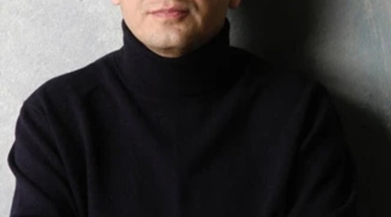 Yazın Gelişi  
Şükür ki, hala erken. Sokaklarda koşup oynayan çocuklar var.