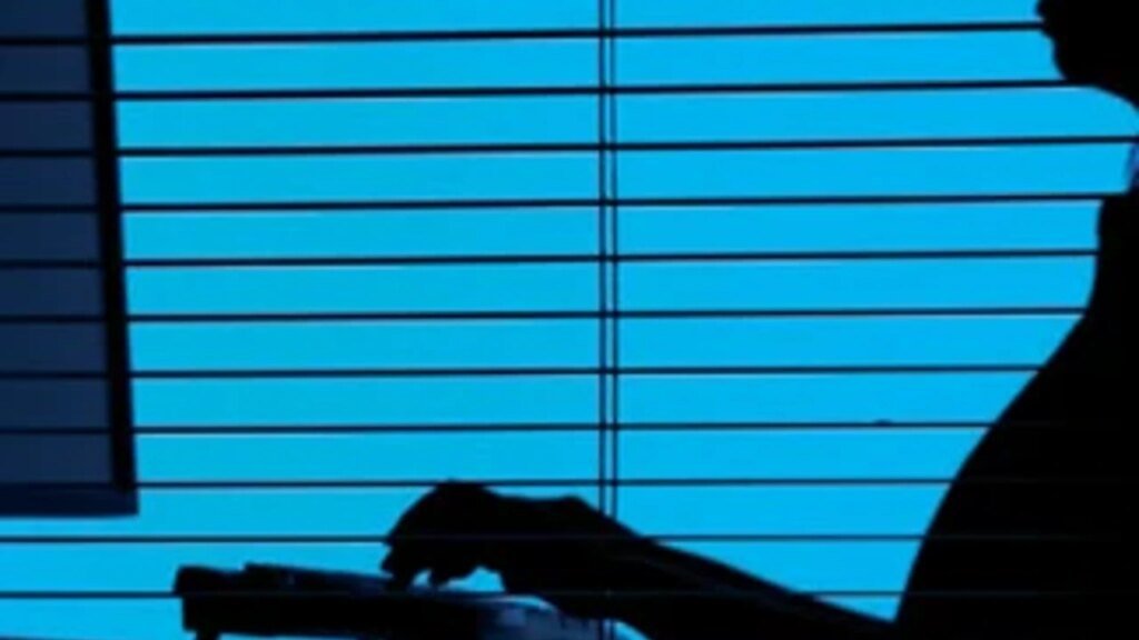 Sure! Here are some alternative titles for "Mahremiyet":

Gizlilik
Özel Hayat
Mahrem Alan
Kişisel Sınırlar
Saklılık

Let me know if you'd like more options or a different approach!