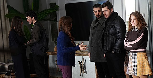 Rüya Gibi... Gerçeğin Eşiğinde!