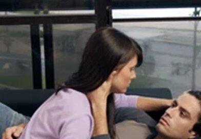 Aşk

Dikkat! Sevişemezsiniz... 
Özellikle başınız ağrıyorsa! 
14 yıl önce