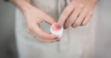 Dolama Nedir? Tırnak Enfeksiyonunun Nedenleri Nelerdir?