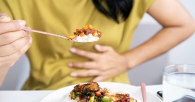 Tavuk Zehirlenmesi: Nedir, Nedenleri, Belirtileri ve Tedavi Yöntemleri