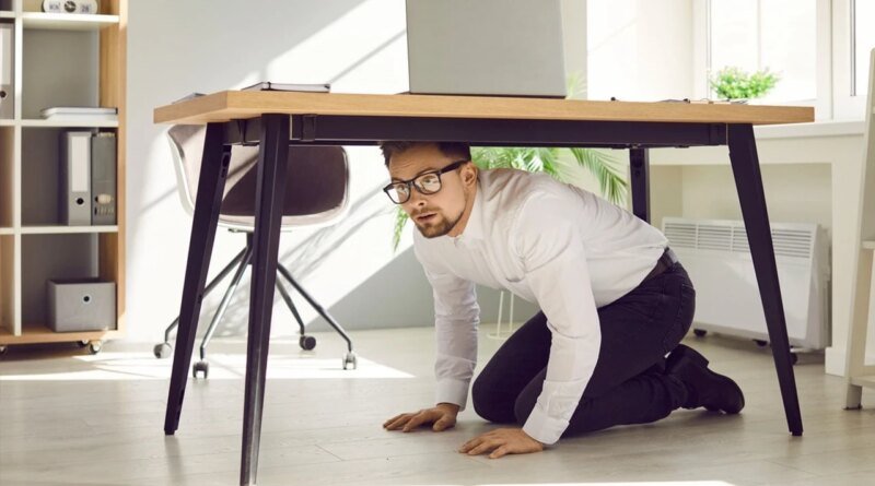 İLİŞKİLER
Bir Erkeğin Evlilik İstemediğine Dair Belirtiler
Bilimsel araştırmalar ve uzman görüşleri ışığında, partnerinizin evlilik düşünmediğini gösteren işaretleri ele alıyor ve bu belirsizliğin arkasındaki duygusal kaçışları tartışıyoruz...
3 Hafta Önce