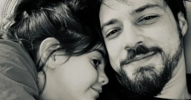 Mert Yazıcıoğlu'ndan "Amca" Pozu! Yeğeni Zeynep’i Paylaştı.