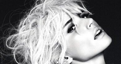 "BİR TARAF SEÇ" LISTELERİ YENİDEN ELE GEÇİRİLDİ!