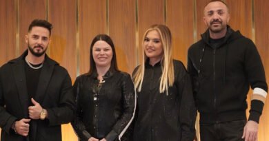 Demet Akalın ve Gökhan Özen: Pop Dünyasında Büyük Buluşma İmzaları Atıldı!