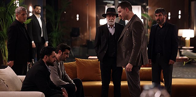 Yeraltı: Hamburg'un Eline Geçen Sır Ne?