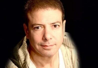 Oyuncu ve seslendirme sanatçısı Canberk Uçucu hayatını kaybetti!