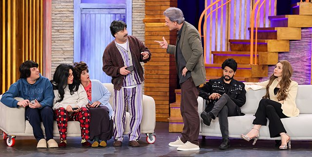 Güldür Güldür Show: Kral Esnaf Mesut!