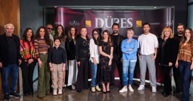 Düşes: Mobil Ekranda ve Dikey Dev Kadro!