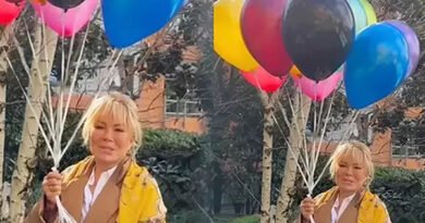 Güzel Haberi Paylaştı; Balonlar Uçurdu!