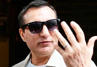 Ni­şan Yüzüğü­nü Gösterdi: 'Başkası­na Ait­im!'