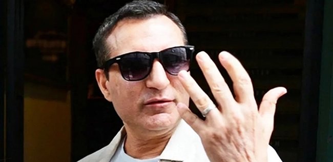 Ni­şan Yüzüğü­nü Gösterdi: 'Başkası­na Ait­im!'