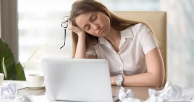 Hastalık Hastalığı (Hipokondriyazis) Nedir? Belirtileri ve Tedavi Yöntemleri Hakkında Bilgi