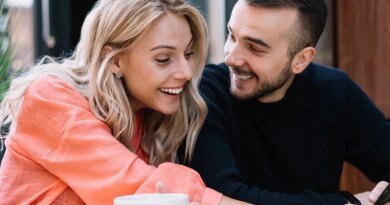 Toksik Flört Trendleri: 'Floodlighting'den Nasıl Korunursunuz?