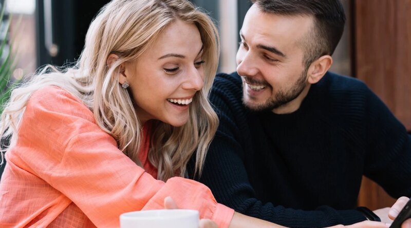 Toksik Flört Trendleri: 'Floodlighting'den Nasıl Korunursunuz?