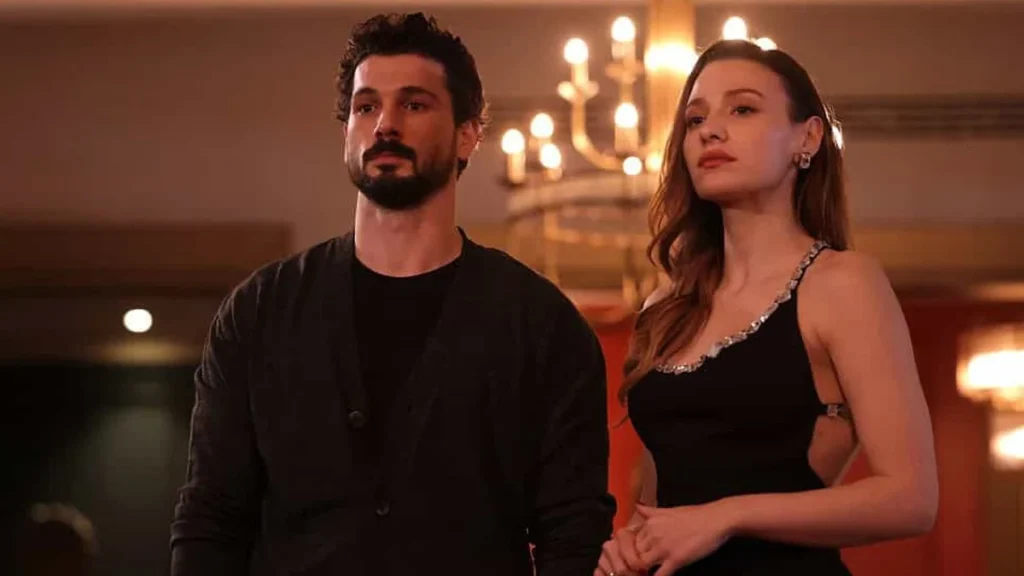 Yeraltı Setinde Neler Oluyor? Dizinin Yıldızından Kavga İddialarına Yanıt