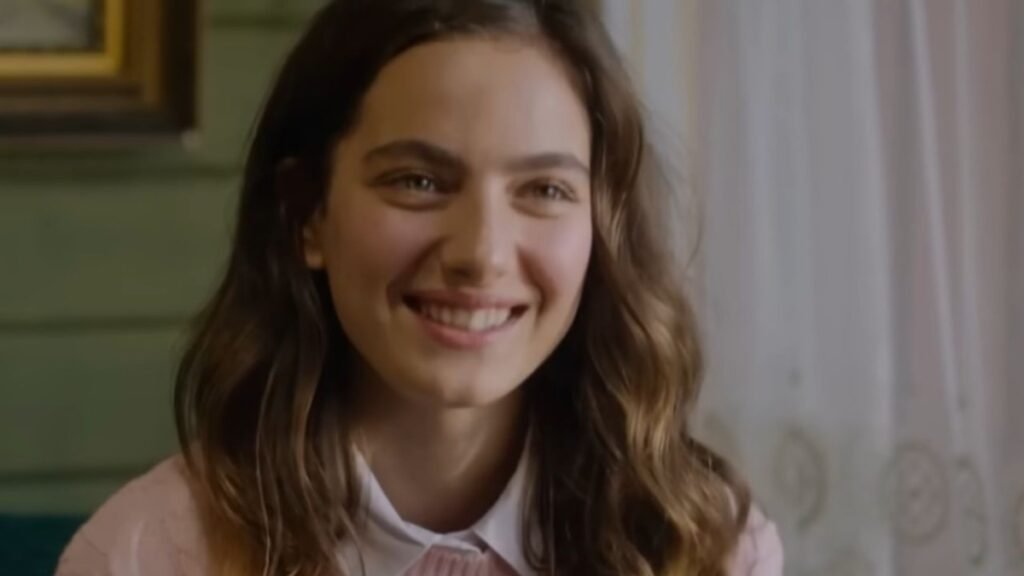 Taşacak Bu Deniz'in Eleni'si Ava Yaman Fenomen Dizinin Kadrosuna mı Dahil Oluyor?