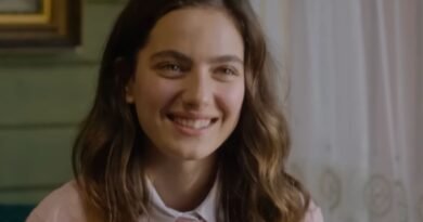 Taşacak Bu Deniz'in Eleni'si Ava Yaman Fenomen Dizinin Kadrosuna mı Dahil Oluyor?