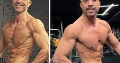 Podyumda Okan Kurt Rüzgarı: Demet Akalın Eşini Gözünü Kırpmadan İzledi!