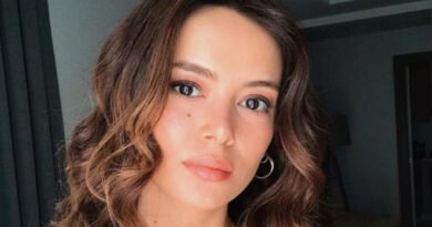 Seray Kaya, Yeni Filmi İçin Pole Dansı Eğitimi Aldı!