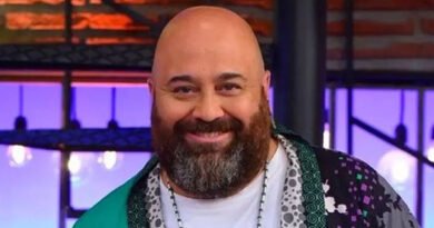 İFADEMİ VERMEK ÜZERE GELİYORUM