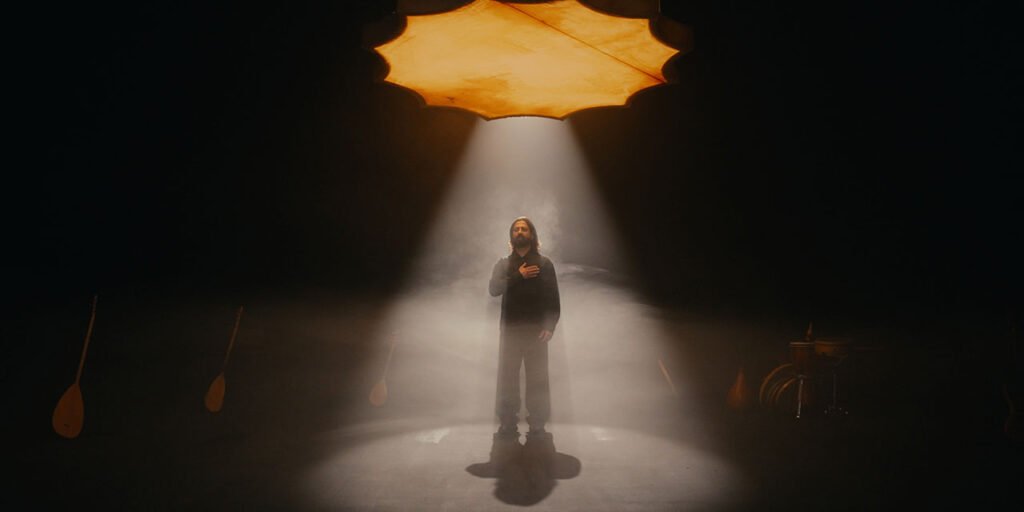 Koray Avcı'nın Yeni Projesi "12" Yayında!