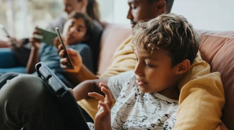 Roblox, Çocuk Güvenliğini Artırıyor: Sohbet ve Oyun Erişimini Sınırlayan Yeni Hesap Türleri!