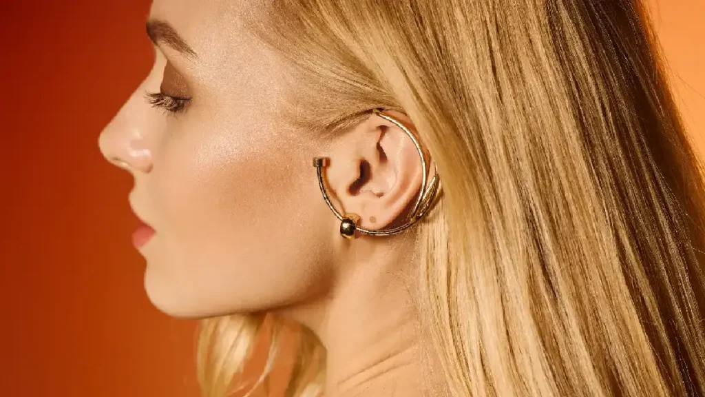 Kulak Kombini (Ear Curation) Nasıl Oluşturulur?