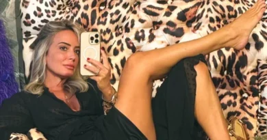 Geçmişe Yolculuk: Gençlik Fotoğrafı Sosyal Medyayı İkiye Böldü!