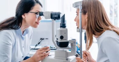 Refraksiyon Bozukluğu Nedir? Semptomları ve Tedavi Seçenekleri
