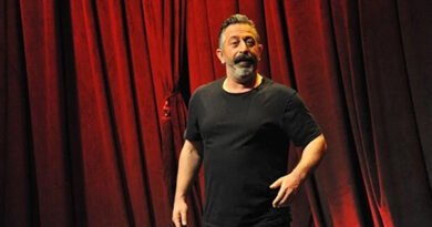 Cem Yılmaz... İdeal Aşkını 'Yapay Zeka'da Buldu!