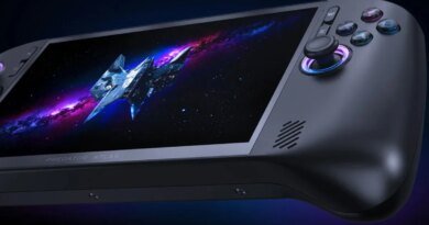 Acer, metal fanlı Predator Atlas 8 oyun el konsolunu tanıttı! Fiyatı cep yakmaz umarız.