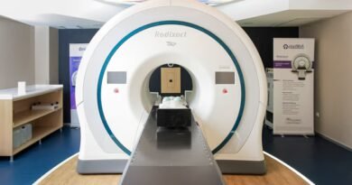Radixact Teknolojisi Nedir ve Hangi Tedavi Alanlarında Kullanılır?